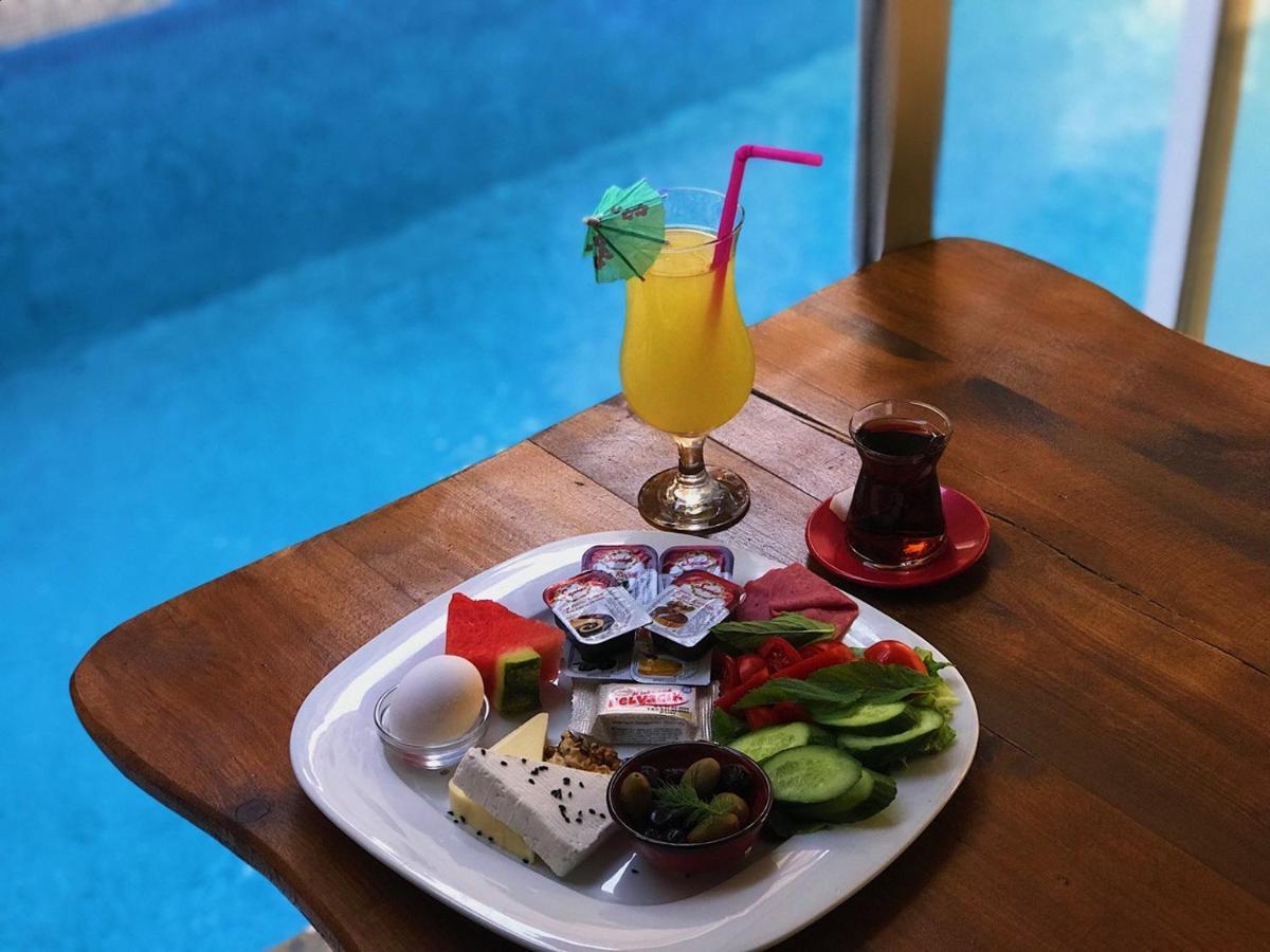 Maldives Apart Otel Αλάνια Εξωτερικό φωτογραφία