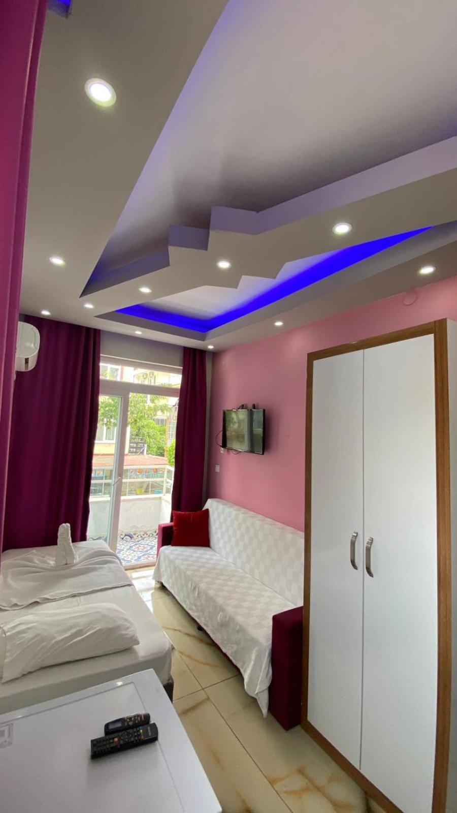 Maldives Apart Otel Αλάνια Εξωτερικό φωτογραφία
