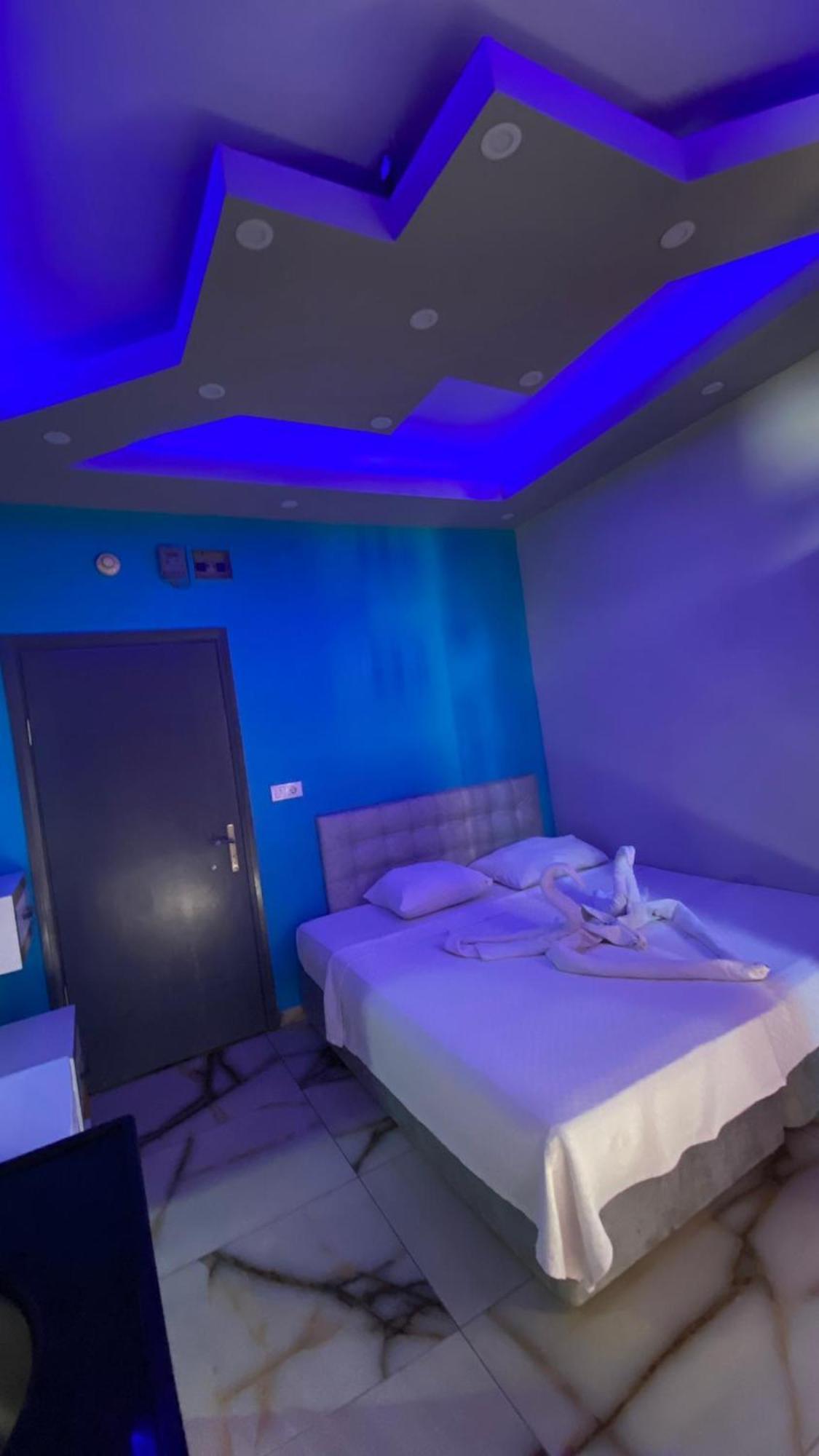 Maldives Apart Otel Αλάνια Εξωτερικό φωτογραφία