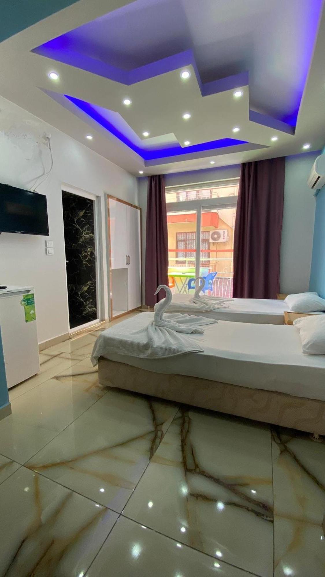 Maldives Apart Otel Αλάνια Εξωτερικό φωτογραφία